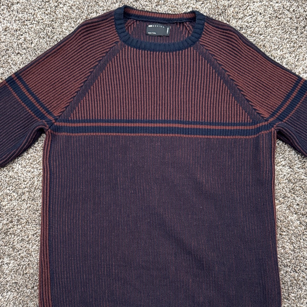 ASOS Men's Crewneck Sweater - Burgundy and Navy
